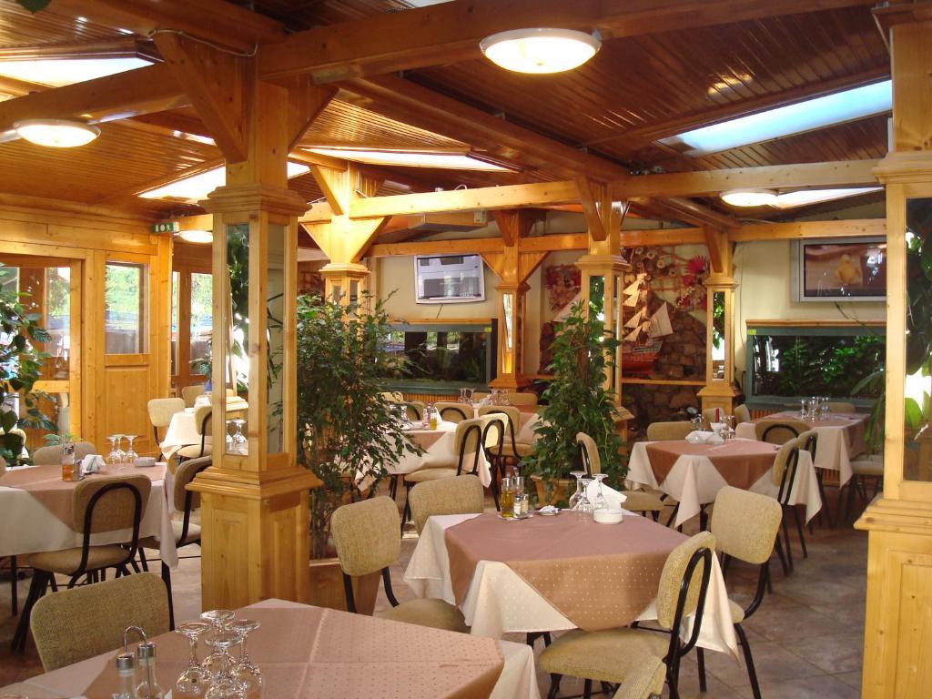 Hotel Ami Băile Felix Exteriér fotografie