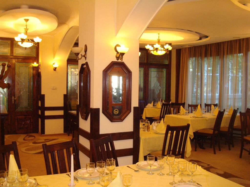 Hotel Ami Băile Felix Exteriér fotografie